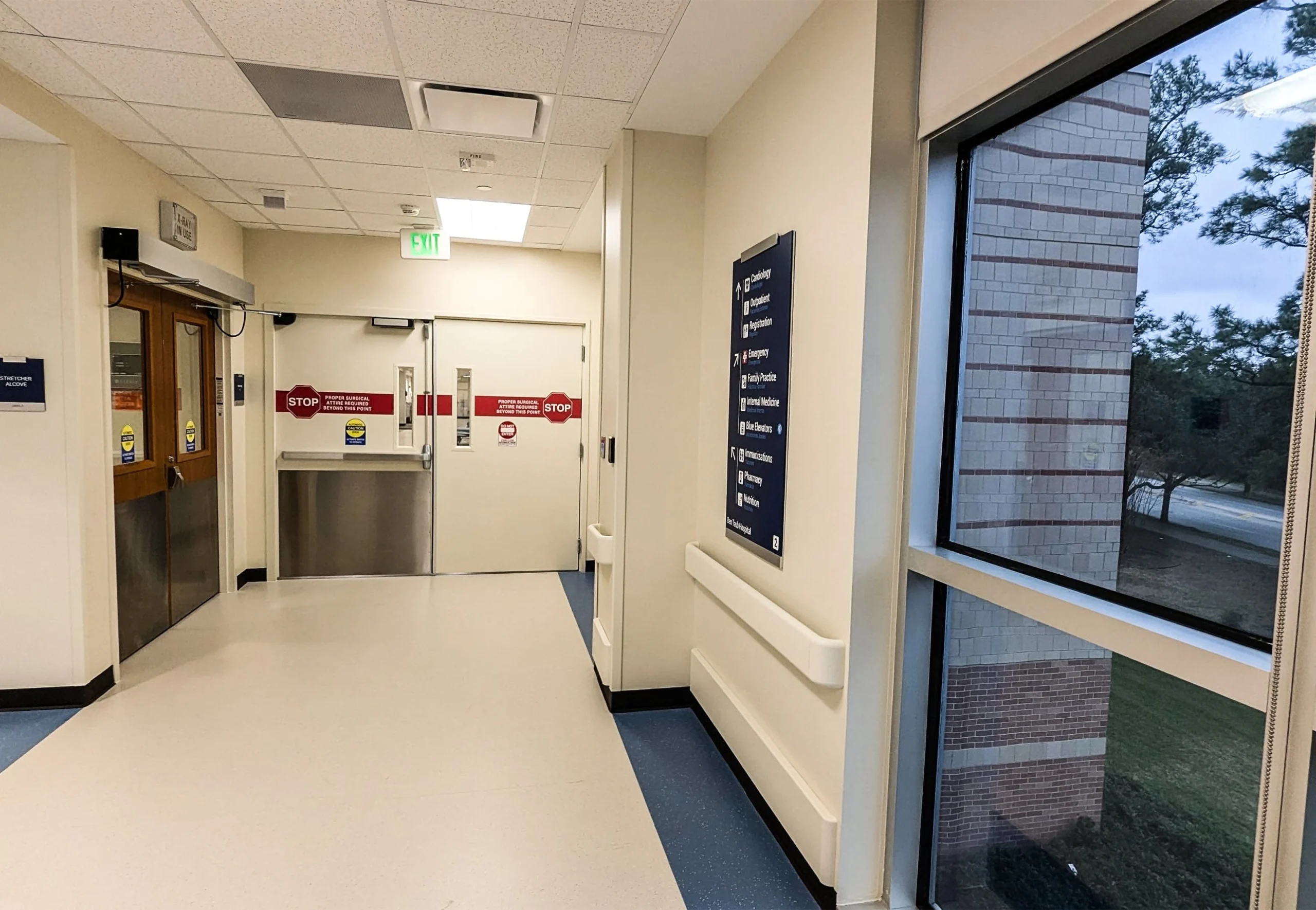 Harris County Ben Taub Hospital Interior Signs